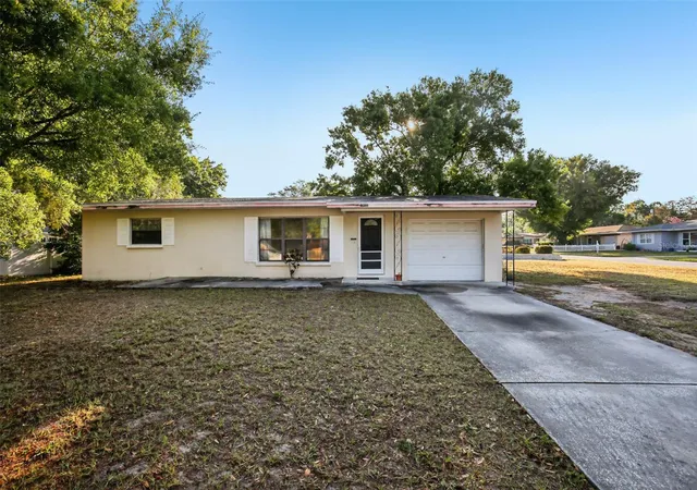 Photo 1 of Single family home for sale at 1415 Wood Ave, Clearwater, FL 33755 | MLS# TB8490045 | Listing updated on 2026-09-23