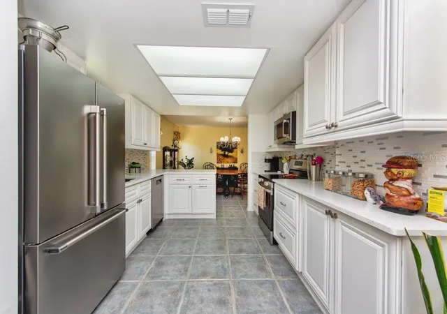 4th image of 1605 Leland Dr, Sun City Center, FL 33573 | MLS# TB8490070