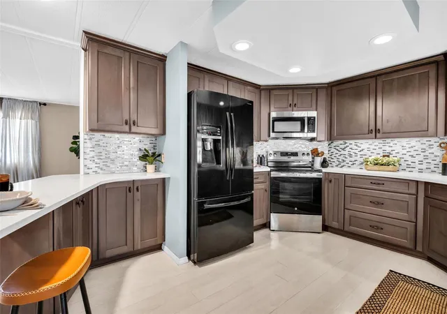 4th image of 23 Mountain Laurel Dr, Palm Harbor, FL 34684 | MLS# TB8490077