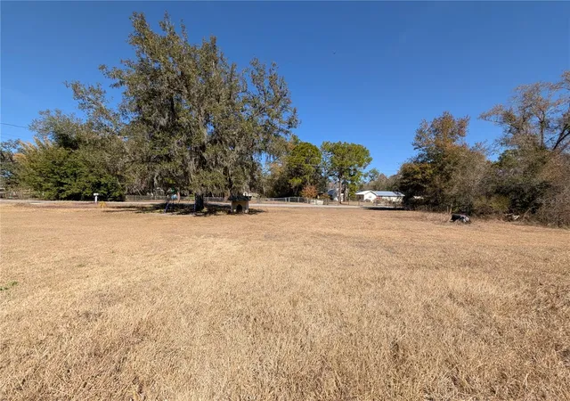 3rd image of 342 Creekwood Run, Lakeland, FL 33809 | MLS# L4960544