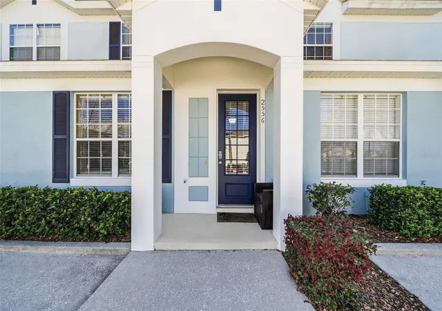 Photo 3 of Townhouse for sale at 2556 Renshaw St, Kissimmee, FL 34747 | MLS# O6393304 | Listing updated on 2026-08-22