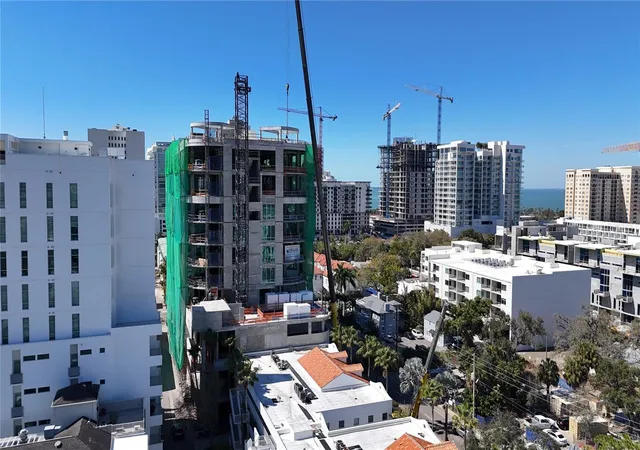 Homes for sale in Sarasota, FL | 290 Cocoanut Avenue, Sarasota, FL 34236 | Houzeo