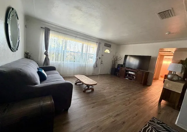 Photo 4 of Single family home for sale at 3624 Abington Ave S, Saint Petersburg, FL | MLS# TB8490152 | Listing updated on 2026-09-16