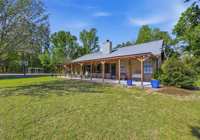 3rd image of 15223 Nw State Road 45, High Springs, FL 32643 | MLS# GC538801