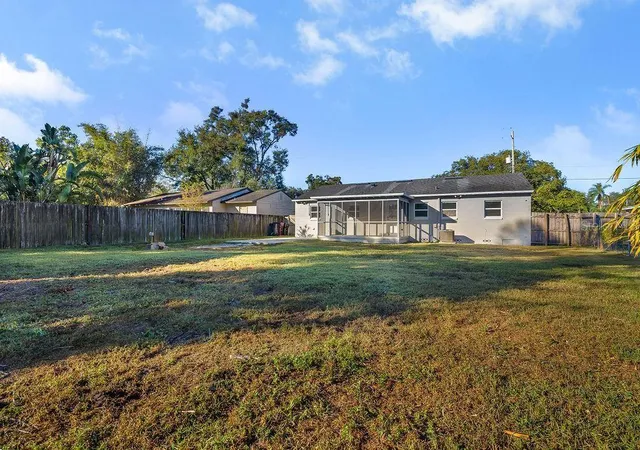 24th image of 527 Sunrise Dr, Orlando, FL 32803 | MLS# S5146462
