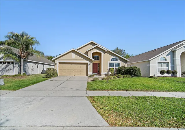 Photo 2 of Sale Pending at 5457 Los Palma Vista Dr, Orlando, FL 32837 | MLS# O6393438 | Listing updated on 2026-04-17