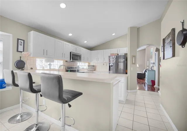 Photo 4 of Sale Pending at 5457 Los Palma Vista Dr, Orlando, FL 32837 | MLS# O6393438 | Listing updated on 2026-04-17