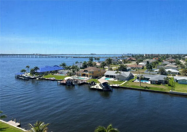 2nd image of 4260 Se 20Th Pl #801, Cape Coral, FL 33904 | MLS# A4687432