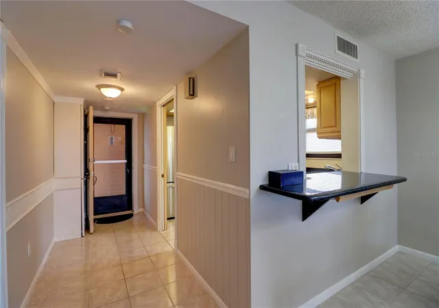3rd image of 4260 Se 20Th Pl #801, Cape Coral, FL 33904 | MLS# A4687432