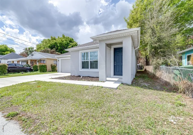 5th image of 1727 Second St Ne, Winter Haven, FL 33881 | MLS# TB8490278
