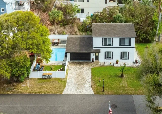 Photo 1 of Single family home for sale at 92 Alberta Ave, Ponce Inlet, FL 32127 | MLS# V4948093 | Listing updated on 2026-09-19