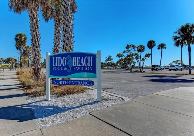 Photo 39 of Single family home for sale at 2050 Euclid Ter, SARASOTA, FL 34239 | MLS# A4687473 | Listing updated on 2026-10-08