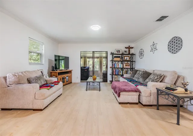 5th image of 1400 Tarpon Woods Blvd #E4, Palm Harbor, FL 34685 | MLS# TB8490390