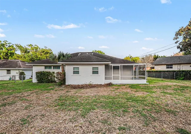 Photo 1 of Single family home for sale at 4643 Valley View Dr W, Lakeland, FL 33813 | MLS# O6393551 | Listing updated on 2026-10-15