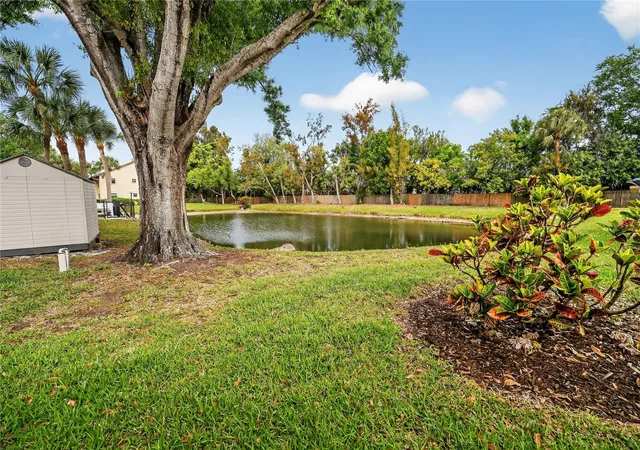 21st image of 4436 Fern Dr #5, Bradenton, FL 34208 | MLS# A4687485
