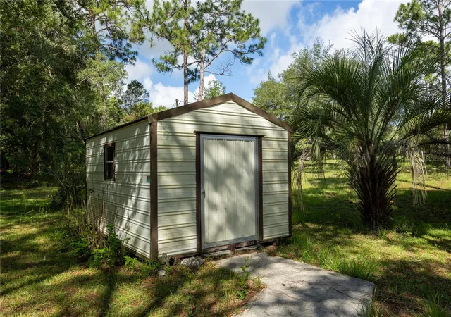 Homes for sale in Morriston, FL | 14890 Se 20Th St, Morriston, FL 32668 | MLS# GC538825