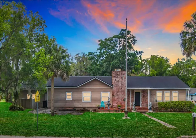 Photo 1 of Single family home for sale at 474 E University Ave, Orange City, FL 32763 | MLS# V4948101 | Listing updated on 2026-09-25