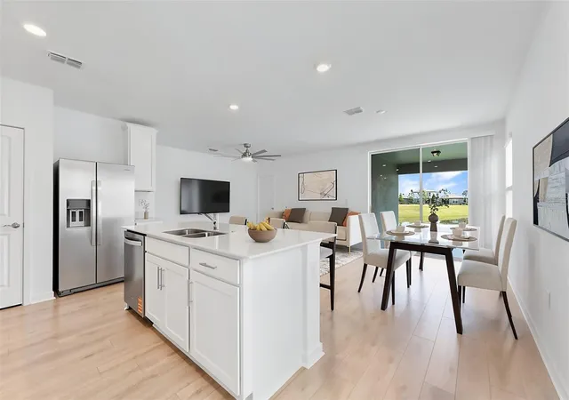 Photo 2 of Single family home for sale at 3033 Windswept Way, Wildwood, FL 34785 | MLS# TB8490418 | Listing updated on 2026-09-25