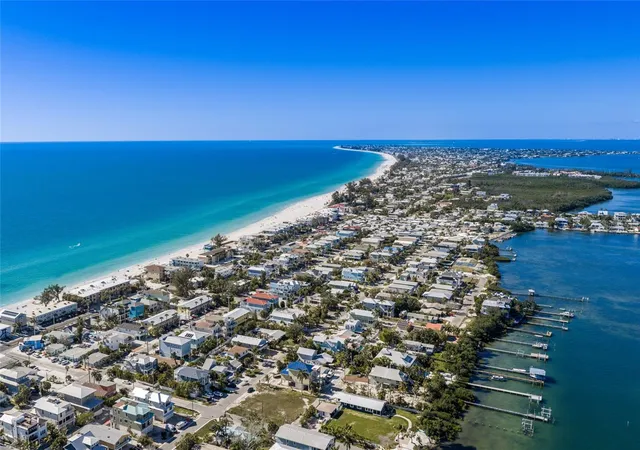 image of 300 23rd St N, Bradenton Beach, FL 34217 | MLS# A4687489
