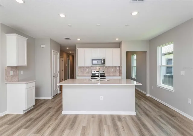 3rd image of 9025 Wildlight Trl, Wildwood, FL 34785 | MLS# TB8490449