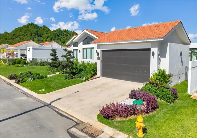 Photo 33 of Single family home for sale at 765 Camino De Los Anturios, Dorado, PR 00646 | MLS# PR9120188 | Listing updated on 2026-03-26
