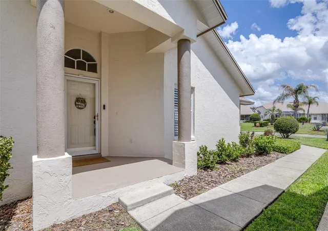 4th image of 6866 Bendelow Dr, Lakeland, FL 33810 | MLS# L4960587