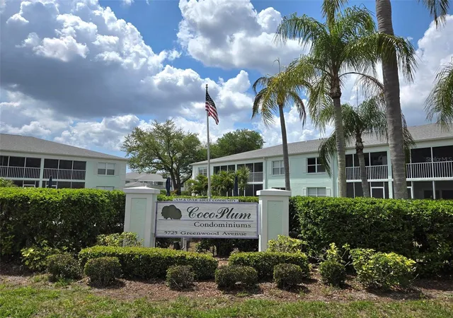 Photo 3 of Condo for sale at 5725 Greenwood Ave #5201, North Port, FL 34287 | MLS# TB8490480 | Listing updated on 2026-09-15