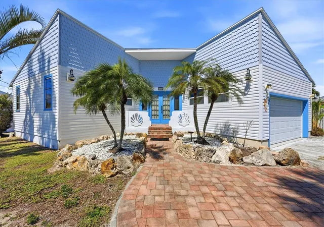 1st image of 1052 Kant St, Englewood, FL 34224 | MLS# D6146751