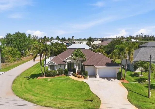 Photo 1 of Single family home for sale at 15629 Havana Cir, Port Charlotte, FL 33981 | MLS# D6146754 | Listing updated on 2026-10-23