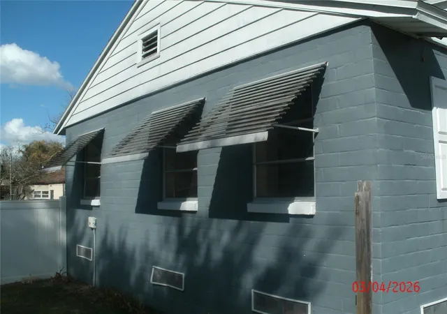 Photo 4 of Single family home for sale at 2306 Butler St, Leesburg, FL 34748 | MLS# G5110106 | Listing updated on 2026-10-03