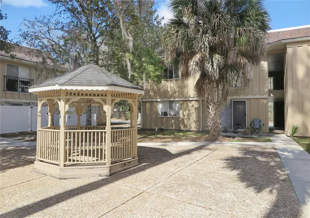Photo 2 of Sale Pending at 507 Nw 39th Road #210, Gainesville, FL 32607 | MLS# GC538835 | Listing updated on 2026-09-15