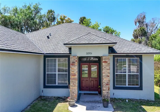 Photo 2 of Single family home for sale at 28931 Beauclaire Dr, Tavares, FL 32778 | MLS# G5110108 | Listing updated on 2026-09-06