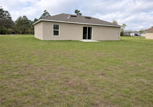 Photo 11 of Single family home for sale at 17103 Sw 22nd Terrace Rd, Ocala, FL 34473 | MLS# OM721487 | Listing updated on 2026-08-12