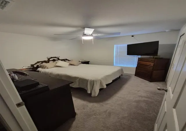 Photo 4 of Single family home for sale at 17103 SW 22nd Terrace Rd, Ocala, FL 34473 | MLS# OM721487 | Listing updated on 2026-08-12