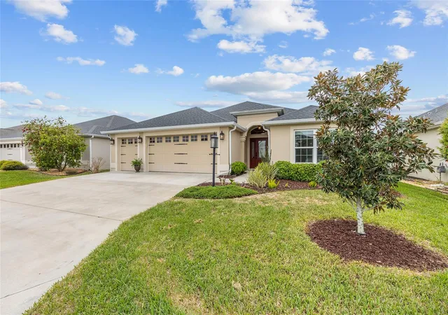 Photo 3 of Single family home for sale at 5791 Henry Loop, The Villages, FL 32163 | MLS# G5110113 | Listing updated on 2026-09-21