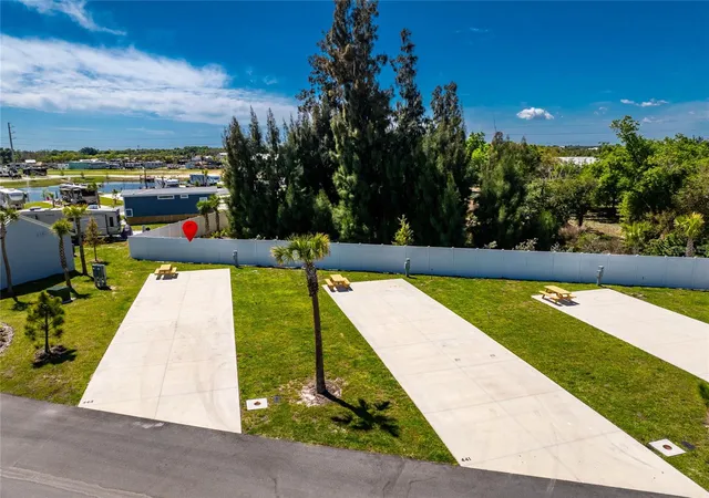 5th image of 443 Horizon Rd, Punta Gorda, FL 33982 | MLS# N6143607