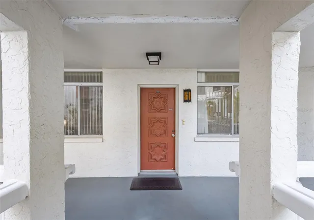 Homes for sale in Clearwater, FL | 1009 Pearce Dr #206, Clearwater, FL 33764 | MLS# TB8490594