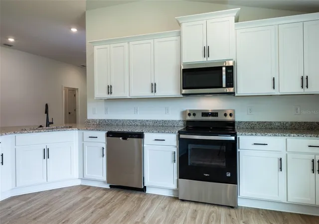 Photo 2 of Single family home for sale at 33 Farnell Ln, Palm Coast, FL 32137 | MLS# FC317222 | Listing updated on 2026-10-06