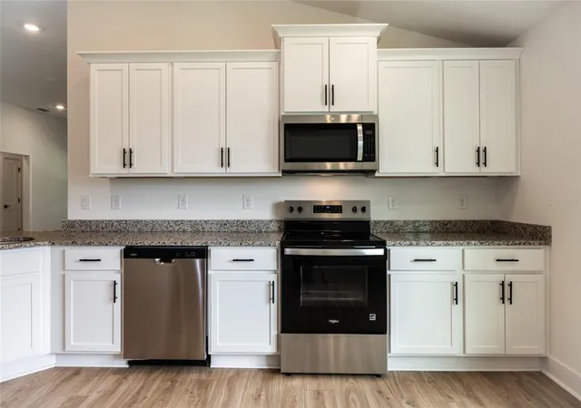 Photo 3 of Single family home for sale at 33 Farnell Ln, Palm Coast, FL 32137 | MLS# FC317222 | Listing updated on 2026-10-06