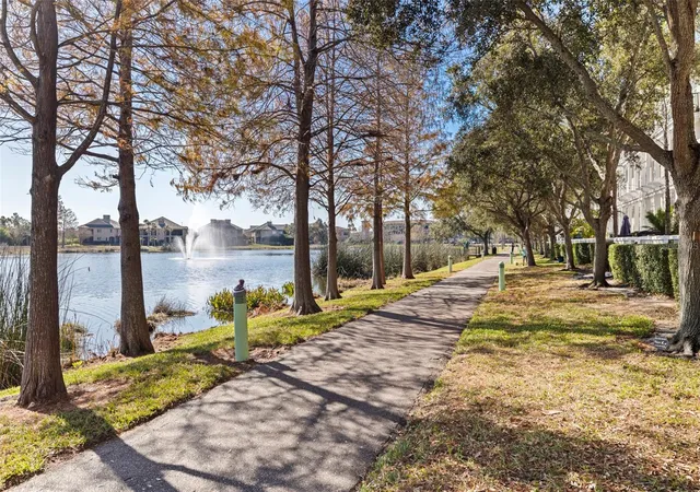 Townhouse for sale at 125 Commonwealth Ct N, Saint Petersburg, FL 33716 | MLS# TB8490650