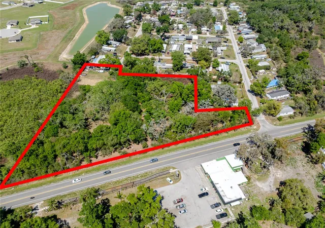 2nd image of 1120 Northwood Dr, Seffner, FL 33584 | MLS# TB8490653