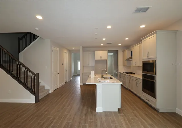 5th image of 1284 Hyde St, Saint Cloud, FL 34771 | MLS# O6393746