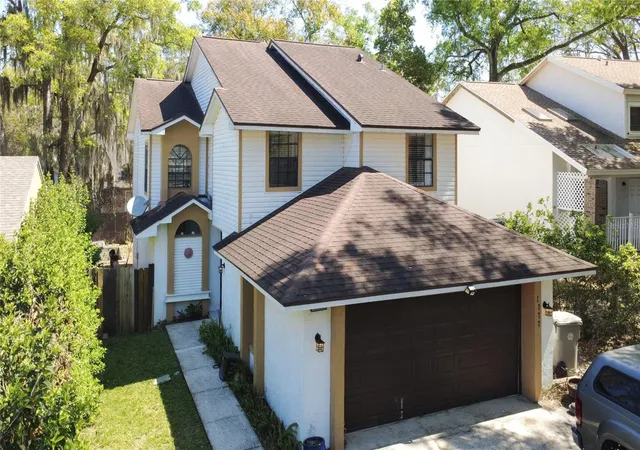 Photo 4 of Single family home for sale at 1777 Summit Chase Ave, Apopka, FL 32703 | MLS# O6393748 | Listing updated on 2026-08-17