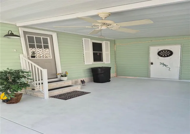 Homes for sale in Lady Lake, FL | 508 Saint Andrews Blvd, Lady Lake, FL 32159 | MLS# O6393750