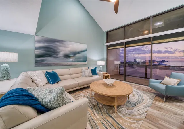 4th image of 450 Gulfview Blvd S, West Palm Beach, FL 33767