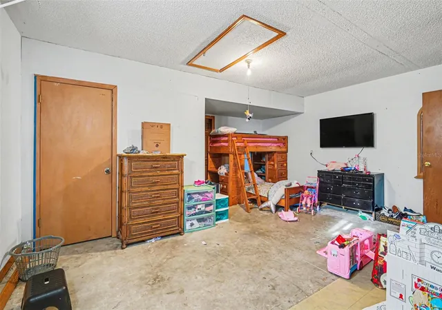 Homes for sale in Deltona, FL | 2675 Gramercy Dr, Deltona, FL 32738 | MLS# O6393756