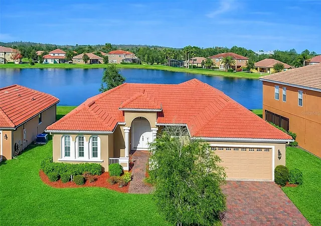 Photo 1 of Single family home for sale at 3821 Shoreview Dr, Kissimmee, FL 34744 | MLS# S5146534 | Listing updated on 2026-08-31