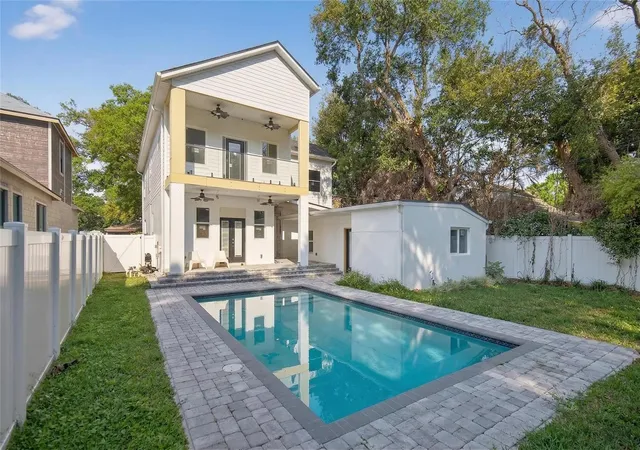 Homes for sale in Orlando, FL | 2935 Helen Ave, Orlando, FL 32804 | MLS# O6393774