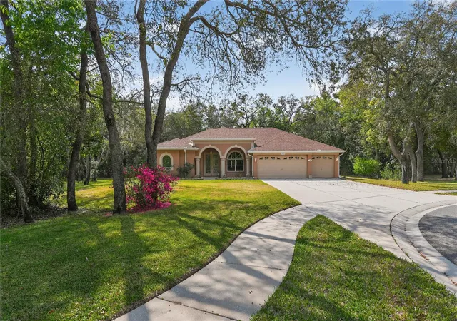 Photo 3 of Single family home for sale at 14024 Warm Springs Ct, Hudson, FL 34667 | MLS# W7884251 | Listing updated on 2026-08-23