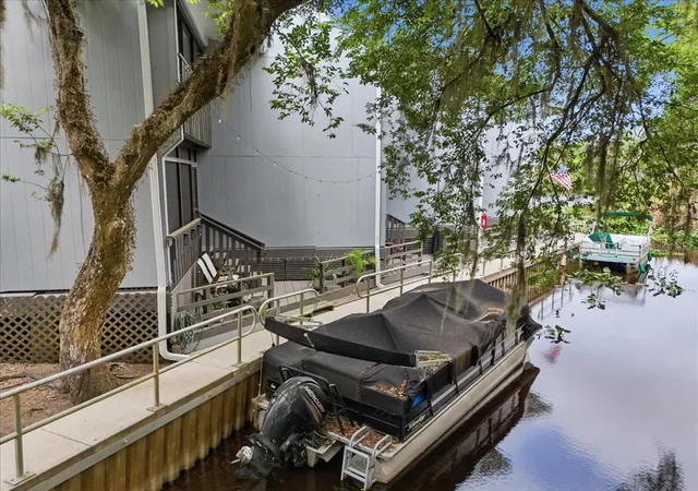 17th image of 2329 River Ridge Rd #2, De Land, FL 32720 | MLS# O6393817